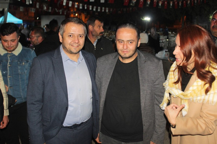 Başkan Fatih Önge’den 3000 Kişilik İftar Yemeği