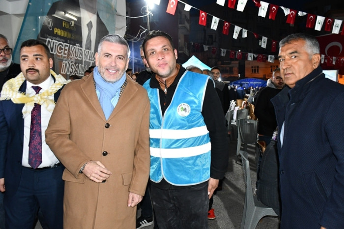 Başkan Fatih Önge’den 3000 Kişilik İftar Yemeği