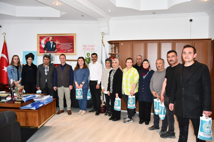 Başkan Fatih Önge Belediye Personelleriyle Bayramlaştı