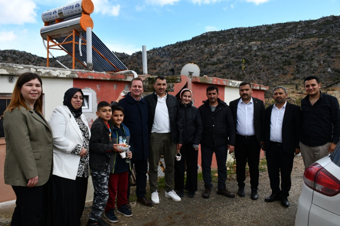 Başkan Önge 1 Günde 8 Mahalle Halkıyla Buluştu