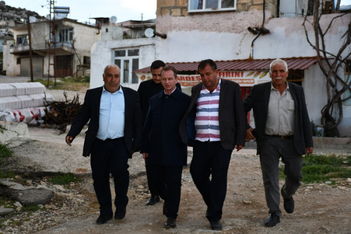Başkan Önge 1 Günde 8 Mahalle Halkıyla Buluştu