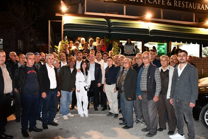Başkan Önge 1 Günde 8 Mahalle Halkıyla Buluştu