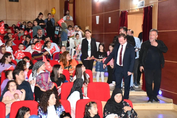 Başkan Önge'den 23 Nisan Müjdesi: Çocuklarımız İçin İki Muhteşem Gösteri