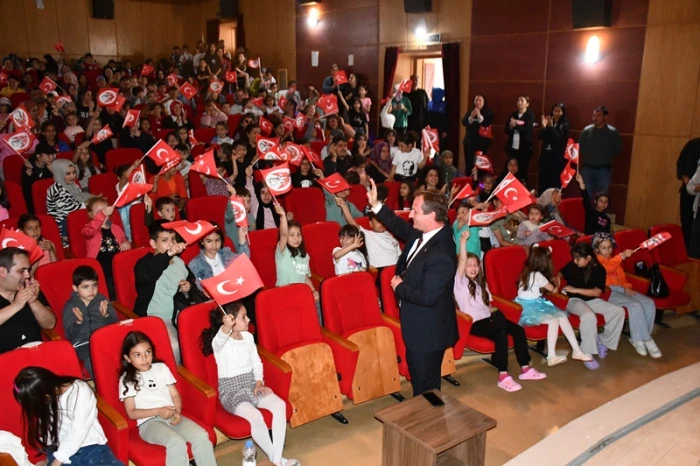 Başkan Önge'den 23 Nisan Müjdesi: Çocuklarımız İçin İki Muhteşem Gösteri