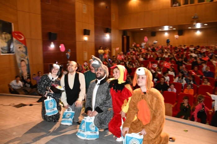 Başkan Önge'den 23 Nisan Müjdesi: Çocuklarımız İçin İki Muhteşem Gösteri