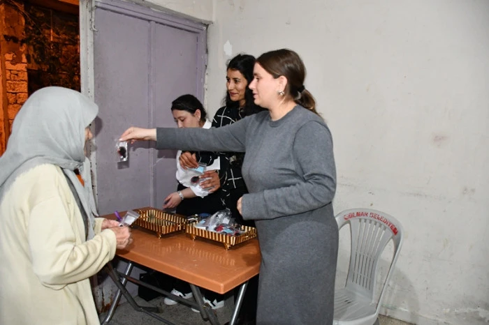 Gülnar’da Anneler Günü Programına Yoğun İlgi