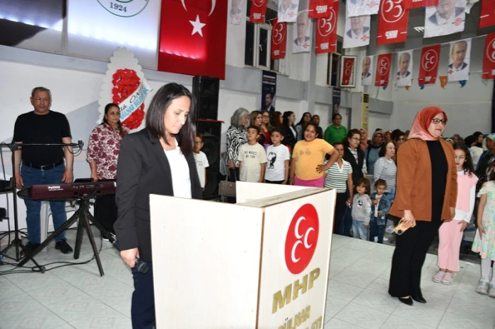 Gülnar’da Anneler Günü Programına Yoğun İlgi