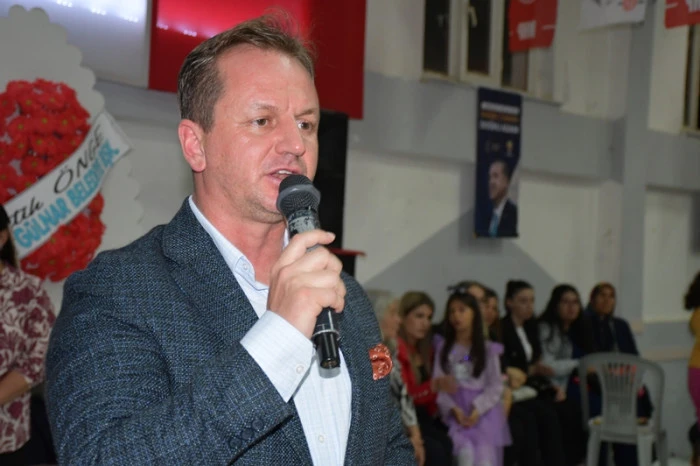Gülnar’da Anneler Günü Programına Yoğun İlgi