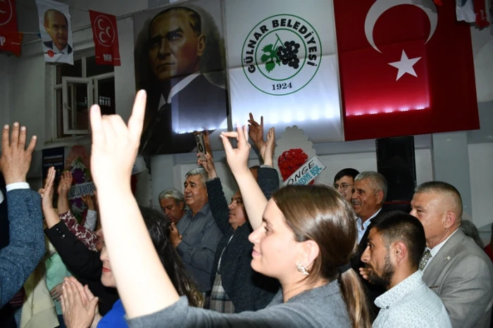 Gülnar’da Anneler Günü Programına Yoğun İlgi