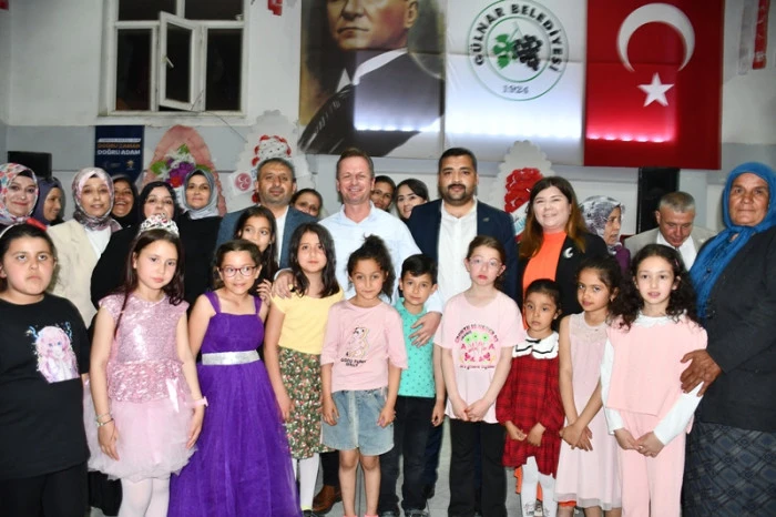 Gülnar’da Anneler Günü Programına Yoğun İlgi