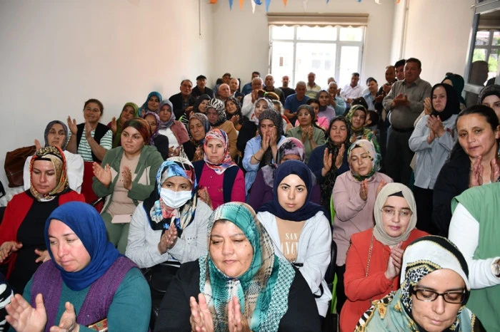 Ak Parti İlçe İdare Kurulu Toplantısı Yapıldı