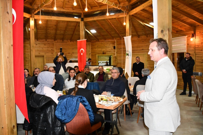 Başkan Fatih Önge'den Birlik ve Beraberlik Yemeği
