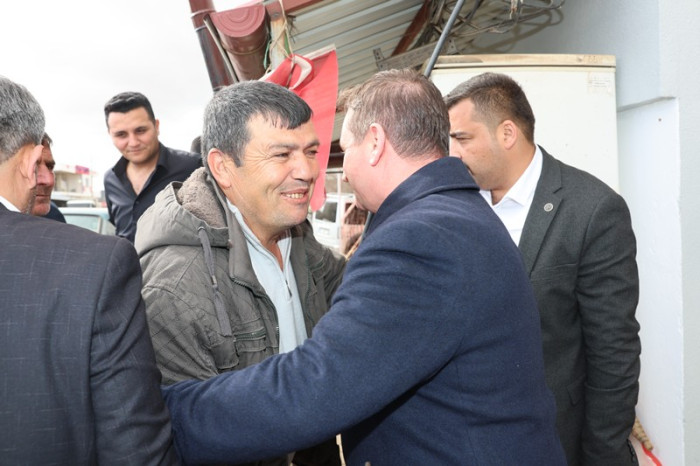 Başkan Önge 1 Günde 8 Mahalle Halkıyla Buluştu