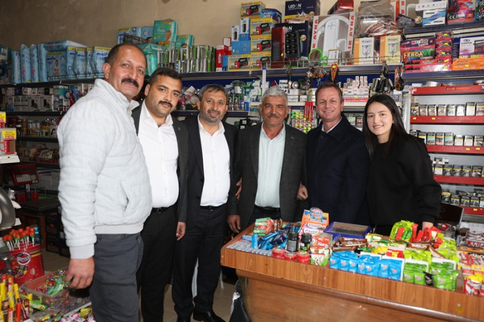 Başkan Önge 1 Günde 8 Mahalle Halkıyla Buluştu