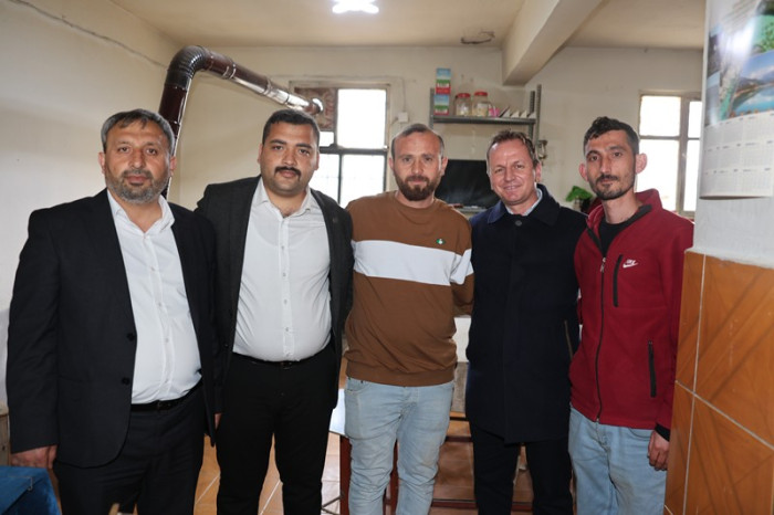 Başkan Önge 1 Günde 8 Mahalle Halkıyla Buluştu