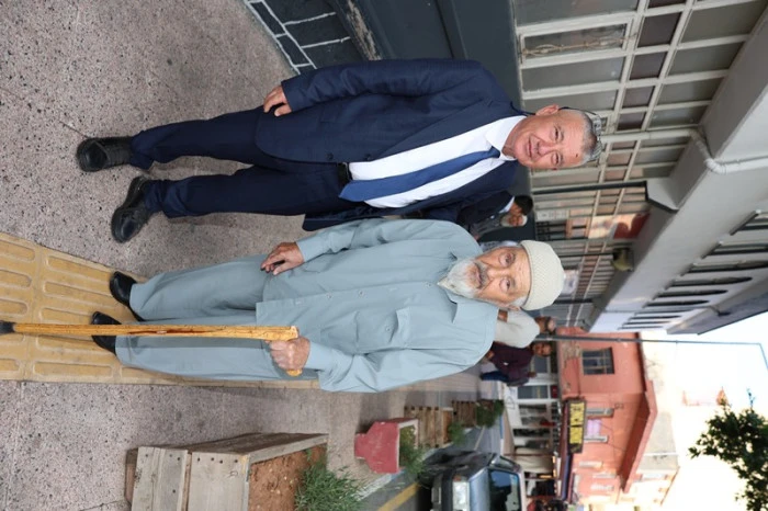 Gülnar'da Bayram Coşkusu Gülnar Merkez Camii'nde Yaşandı