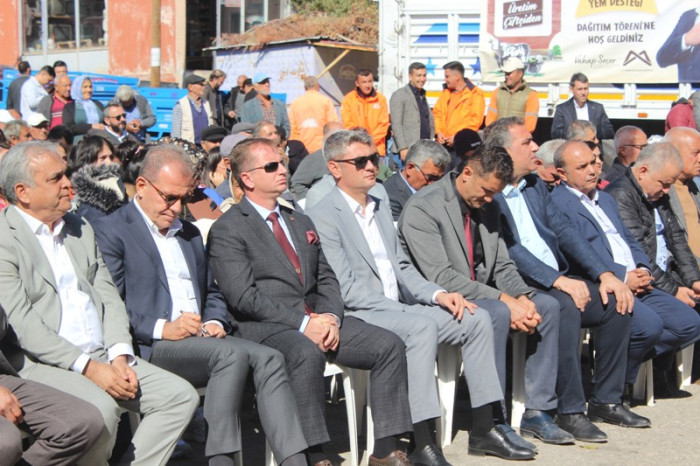 Mersin Büyükşehir Belediye Başkanı Vahap Seçer,Gülnar 'da