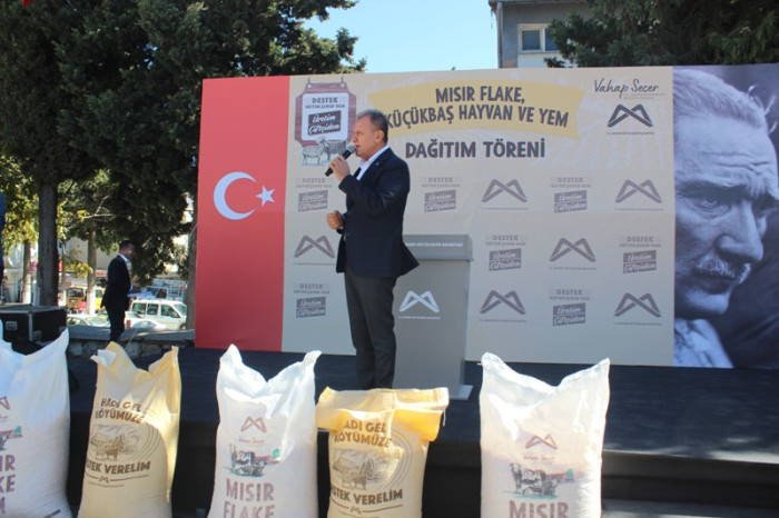 Mersin Büyükşehir Belediye Başkanı Vahap Seçer,Gülnar 'da