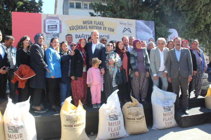 Mersin Büyükşehir Belediye Başkanı Vahap Seçer,Gülnar 'da