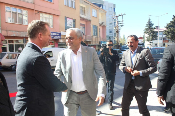 Mersin Büyükşehir Belediye Başkanı Vahap Seçer,Gülnar 'da