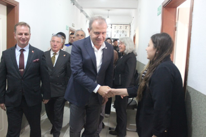 Mersin Büyükşehir Belediye Başkanı Vahap Seçer,Gülnar 'da