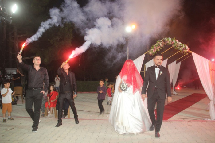 Sena & Mustafa Çınar Çiftine Mutluluklar Dileriz