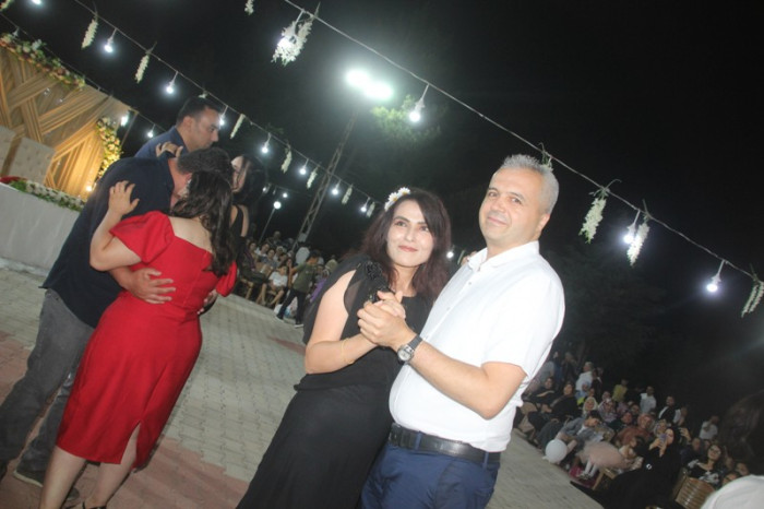 Sena & Mustafa Çınar Çiftine Mutluluklar Dileriz