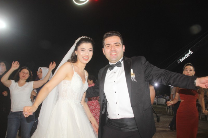 Fatma Bircan& Ali Onur Çiftine Mutluluklar Dileriz