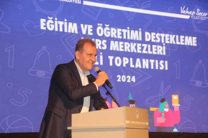 Vahap Seçer Gülnar Halkından Destek İstedi