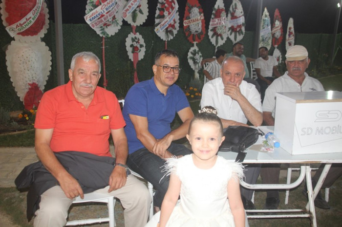 Kafadar Ailesine Mutluluklar Dileriz