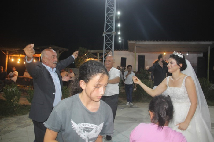 Pınar &Musa Çiftine Mutluluklar Dileriz