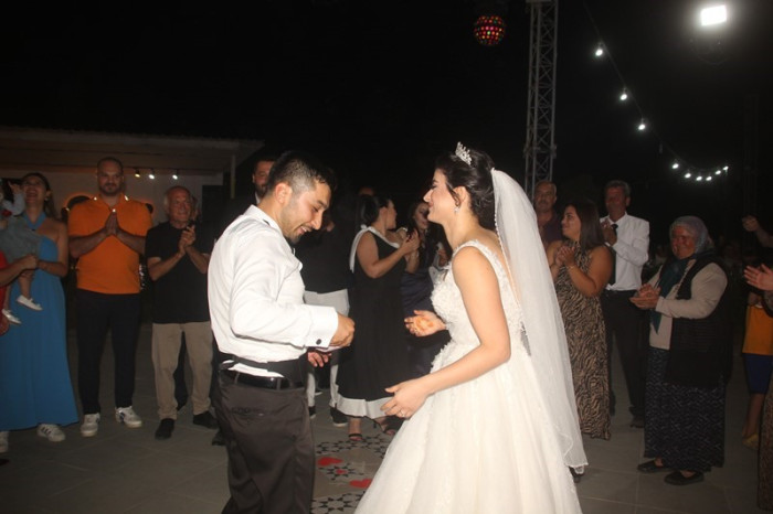 Pınar &Musa Çiftine Mutluluklar Dileriz