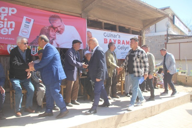 Başkan Seçer Büyükeceli Halkıyla Bir Araya Geldi