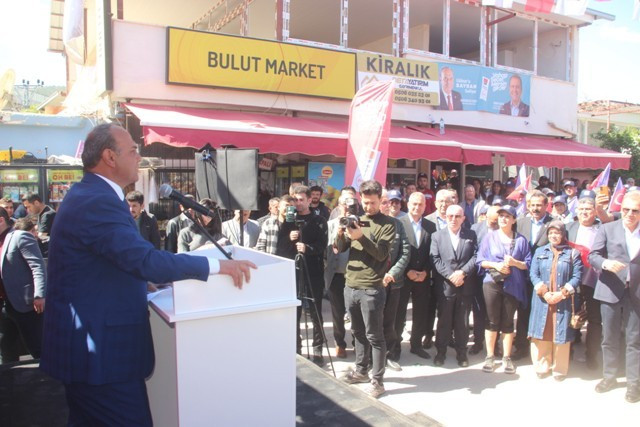 Başkan Seçer Büyükeceli Halkıyla Bir Araya Geldi