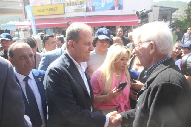 Başkan Seçer Büyükeceli Halkıyla Bir Araya Geldi