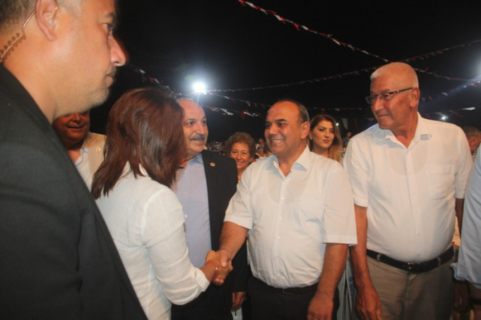 Aydıncık Yaza Veda Festivali Gerçekleşti