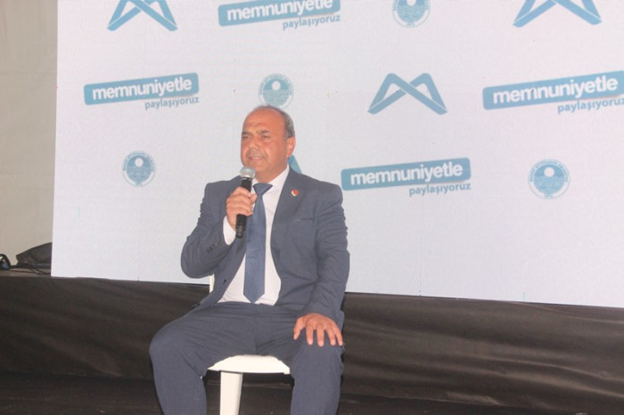 Vahap Seçer Gülnar'da Temaslarda Bulundu