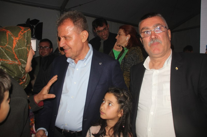 Vahap Seçer Gülnar'da Temaslarda Bulundu