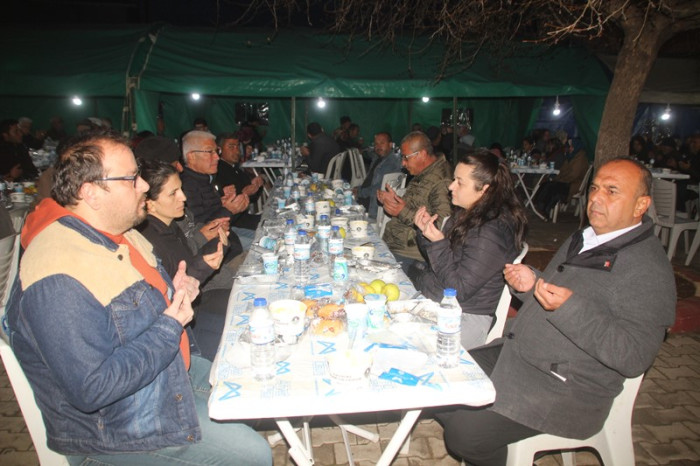 Dede Mahalle Sakinleriyle İftarda Buluştu