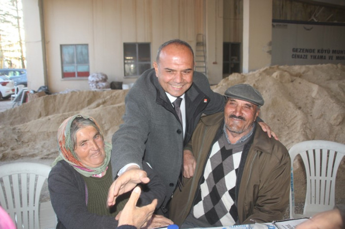 Başkan Adayı Dede Köseçoban Halkıyla İftar Yemeği Verdi