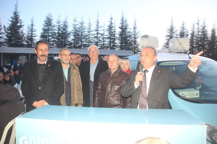 Başkan Adayı Dede Köseçoban Halkıyla İftar Yemeği Verdi