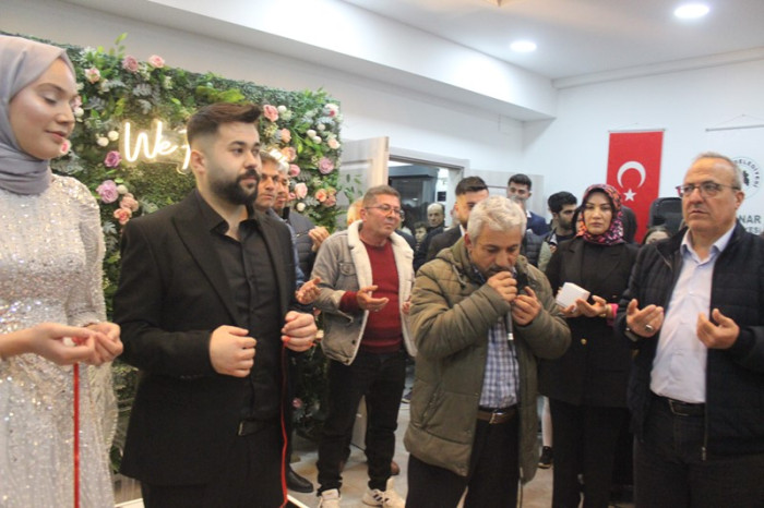 Sena &Mehmet Çiftine Mutluluklar Dileriz