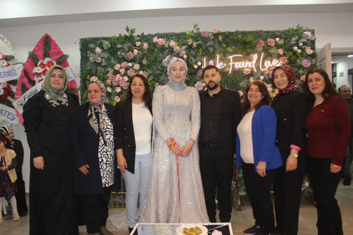 Sena &Mehmet Çiftine Mutluluklar Dileriz