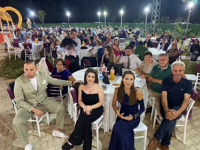 Abdullah İlknur Çiftine Mutluluklar Dileriz