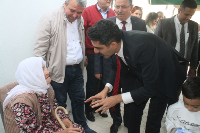 100.Yıla Özel 100 Çınar Fidanı Dikildi
