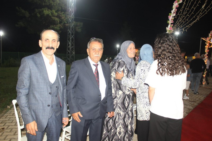 Yılmaz Ailesine Mutluluklar Dileriz