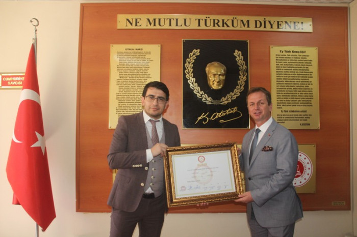 Gülnar Belediye Başkanı Fatih Önge Mazbatasını Aldı