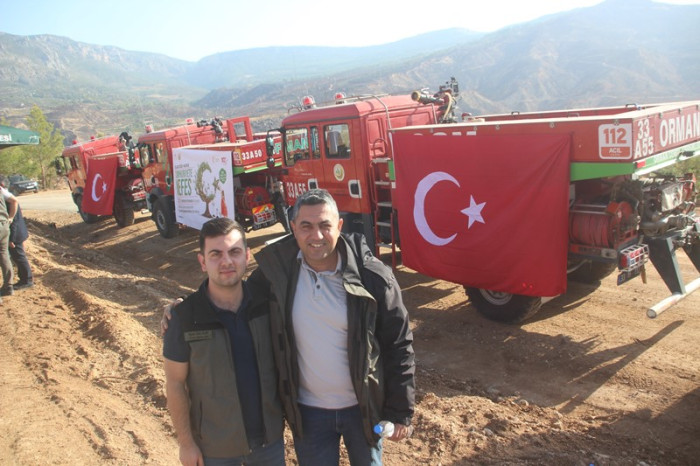 Kavakoluğu Mahallesinde Fidan Dikimi