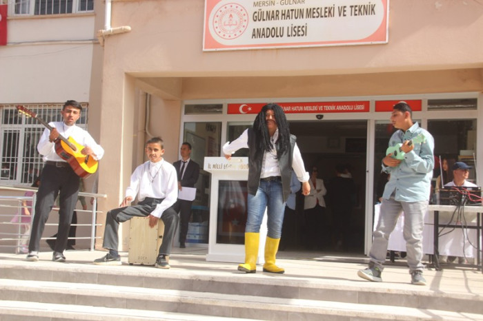 23 Nisan Ulusal Egemenlik ve Çocuk Bayramının 104.Kuruluş Yıl dönümü Gülnar İlçesinde kutlandı.