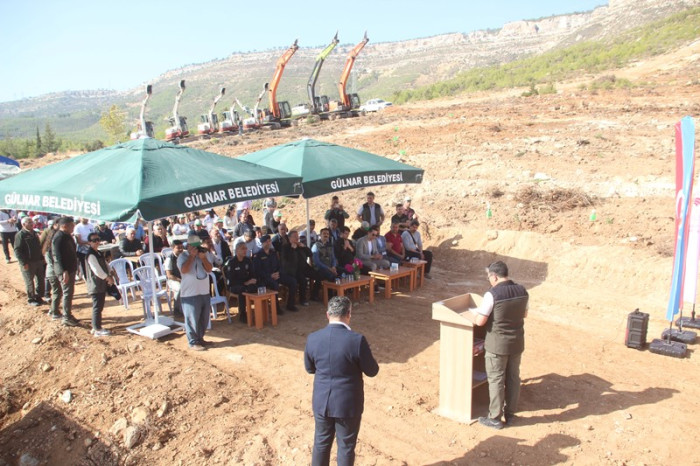 Kavakoluğu Mahallesinde Fidan Dikimi